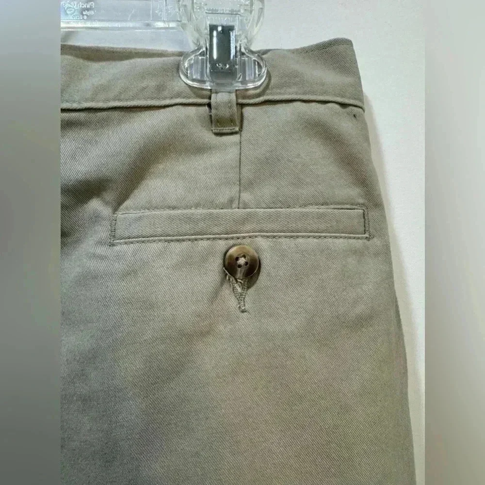George Men’s Khaki Relaxed Fit Pants Size 30